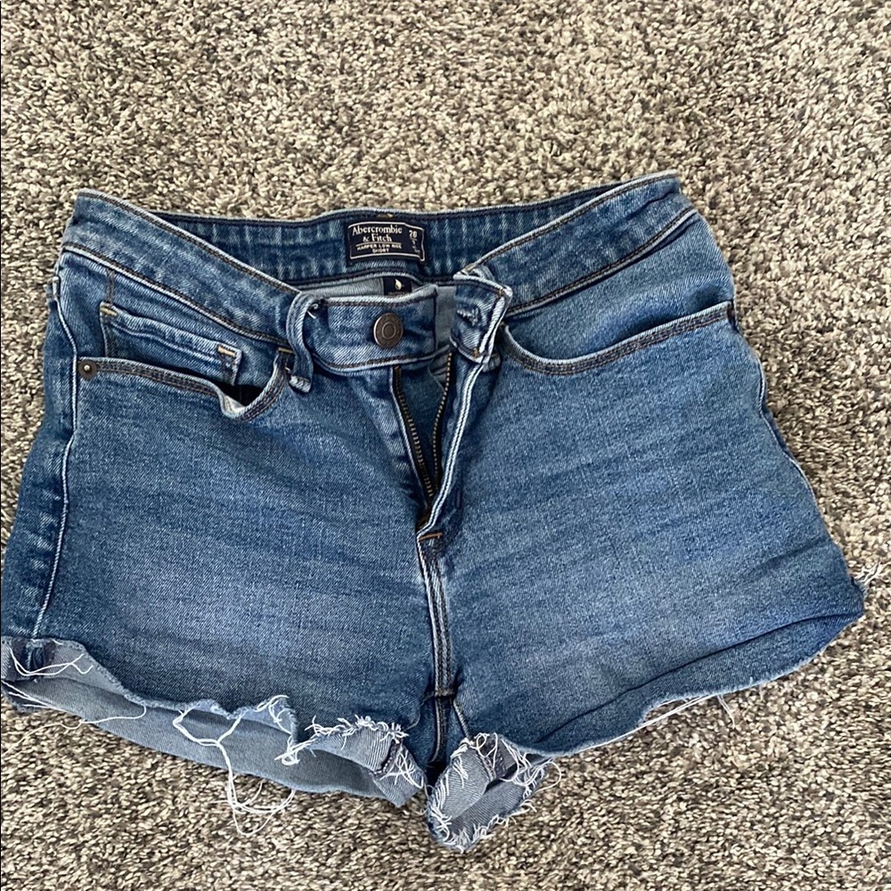 Abercrombie & Fitch Jean shorts size 2/26